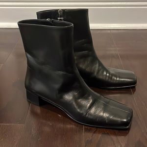 Authentic SALVATORE FERRAGAMO Leather Ankle Boots
